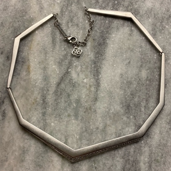 KENDRA SCOTT • Gunmetal Lucas Choker Adjustable Slider Necklace - Picture 3 of 4